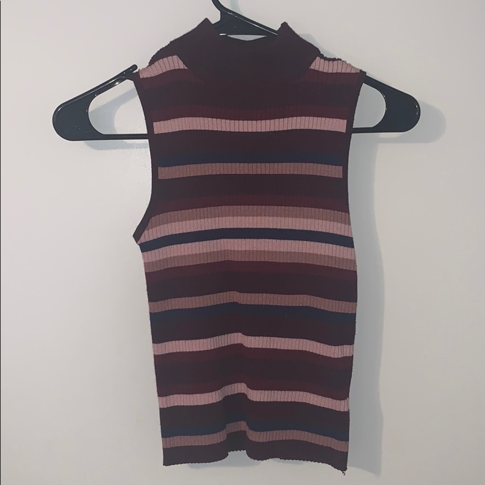 Turtle neck tank top